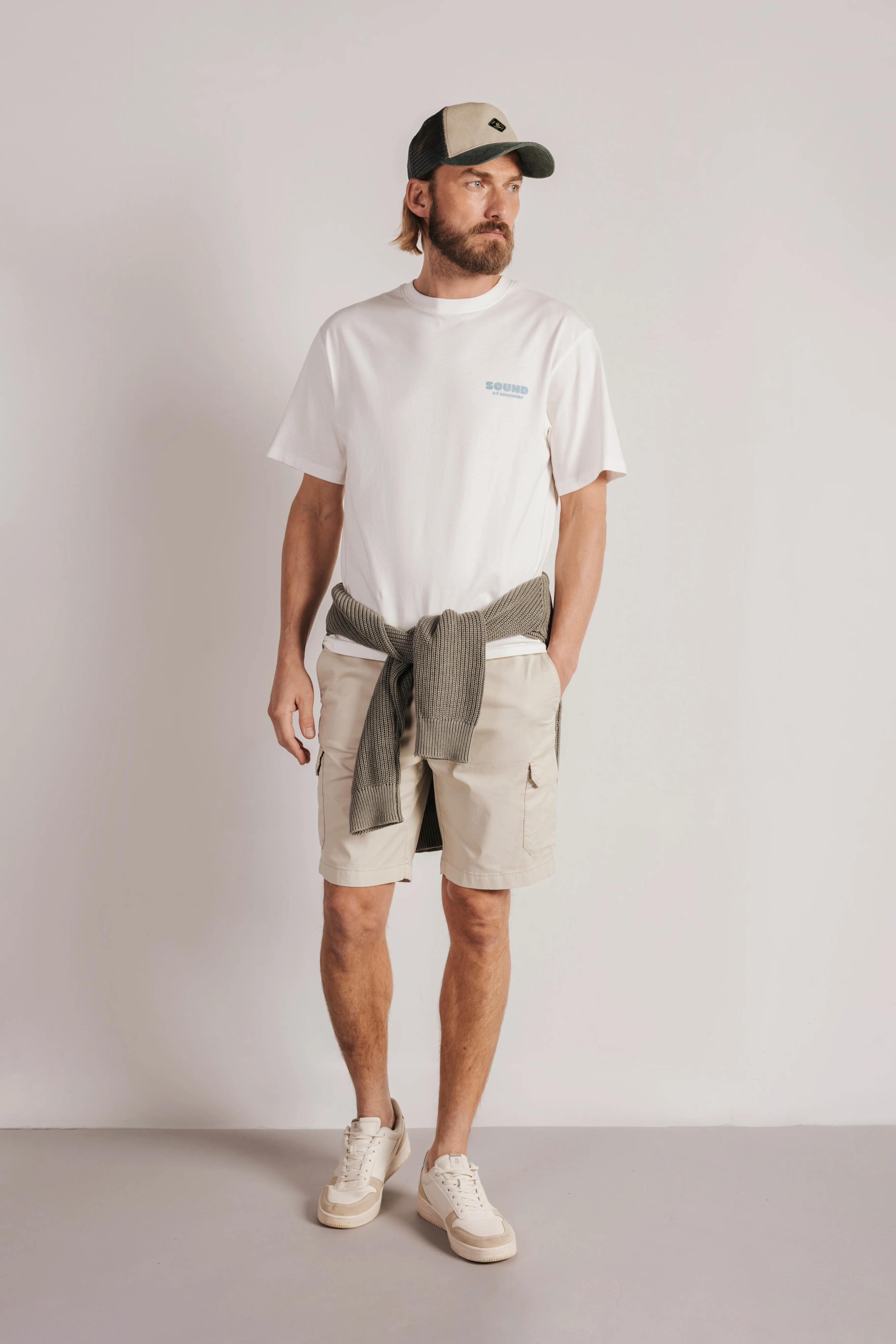 Bermuda chino cargo