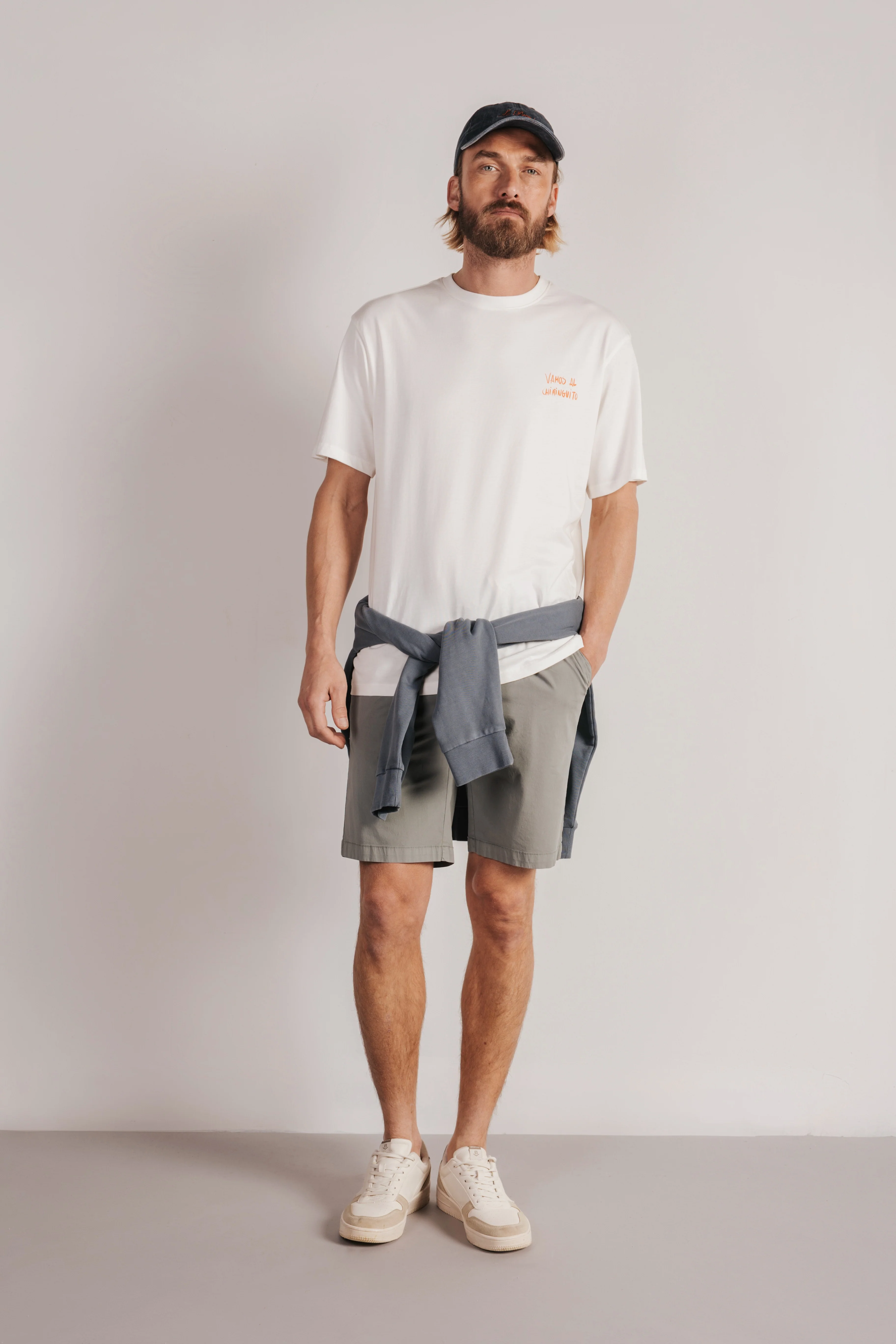 Bermuda ultraligera jogger - Image 4
