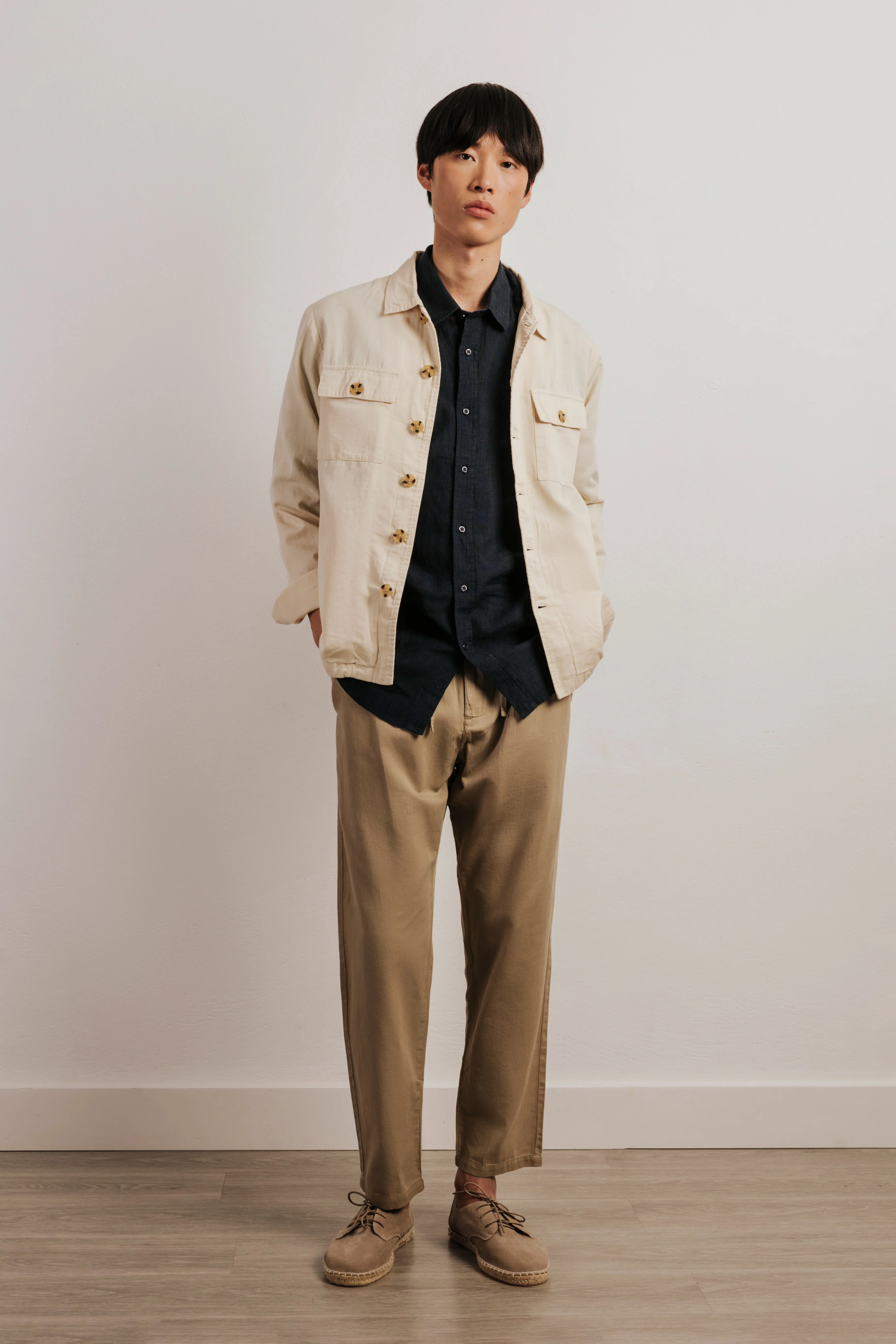 Camisa regular fit 100% lino - Image 7