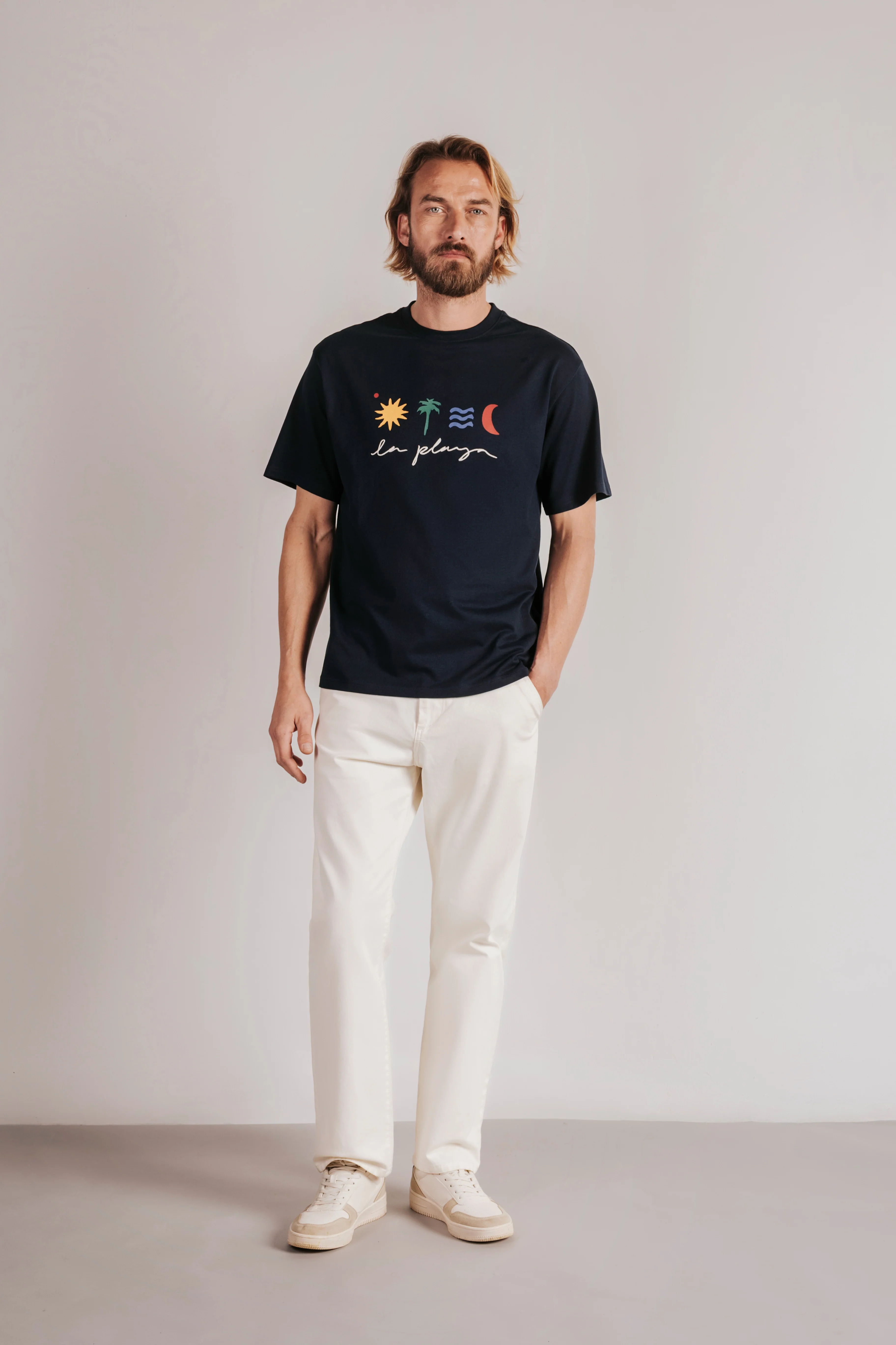 Camiseta confort iconos - Image 9