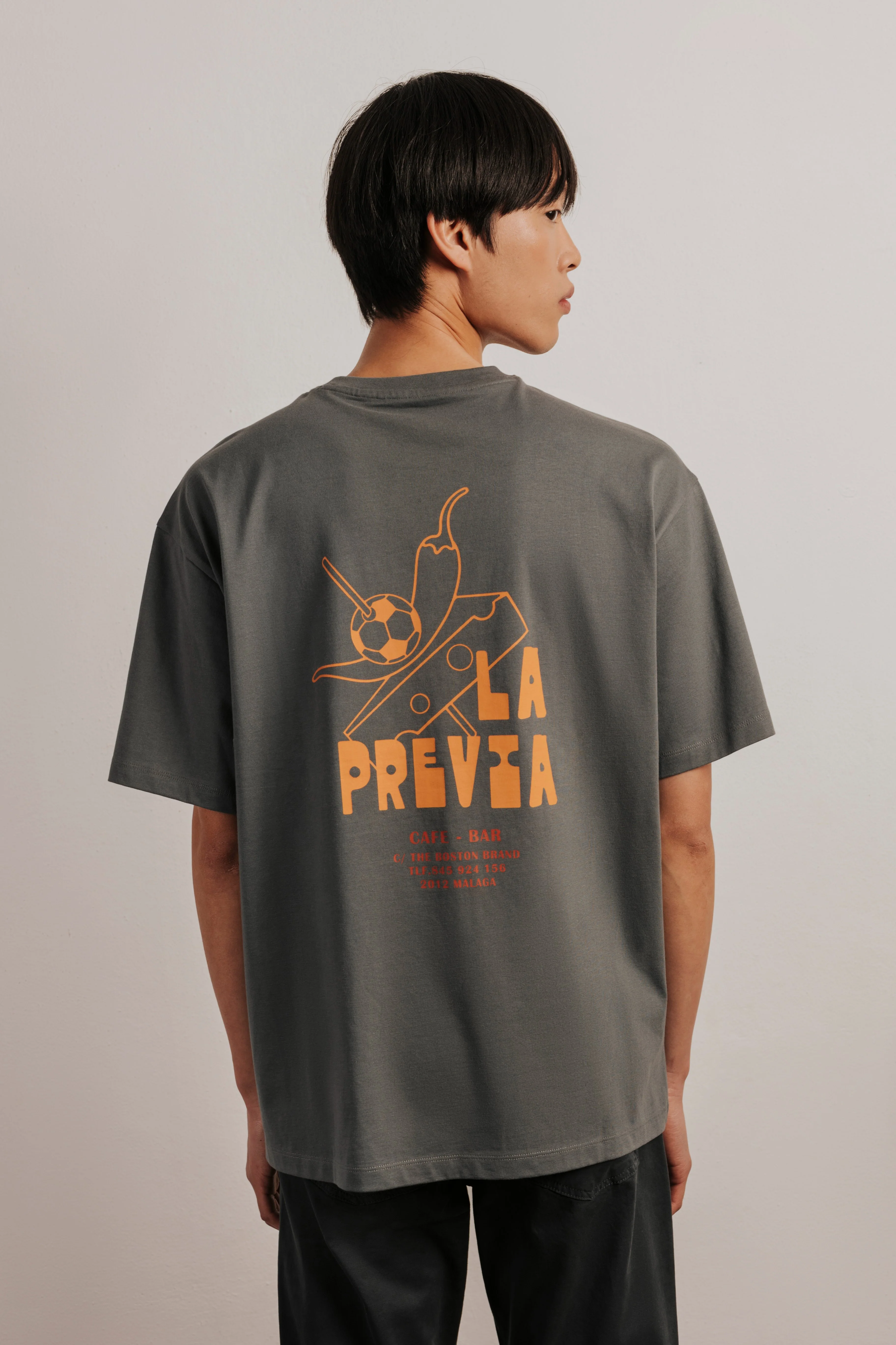 Camiseta oversize "La Previa"