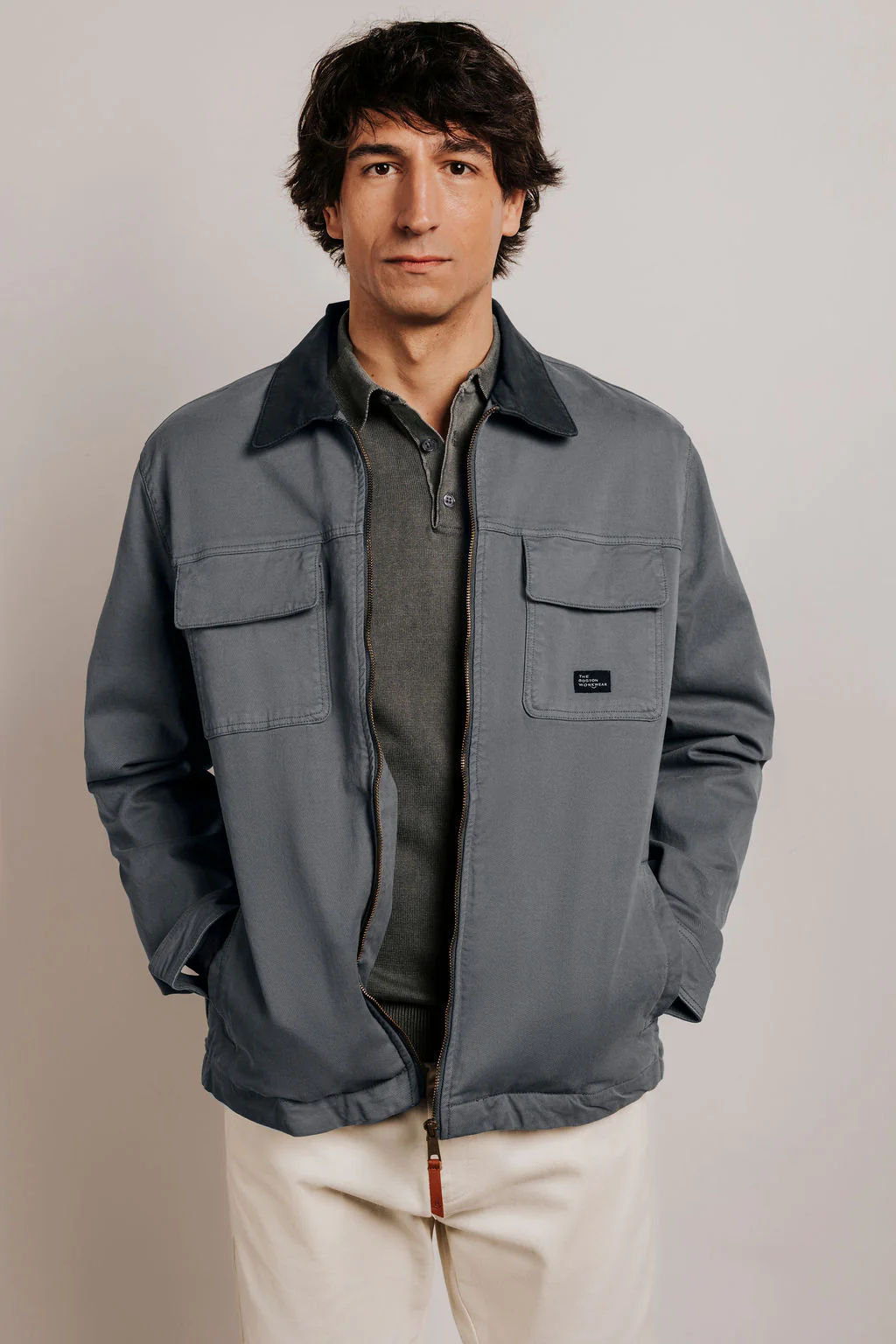 Cazadora worker - Image 3