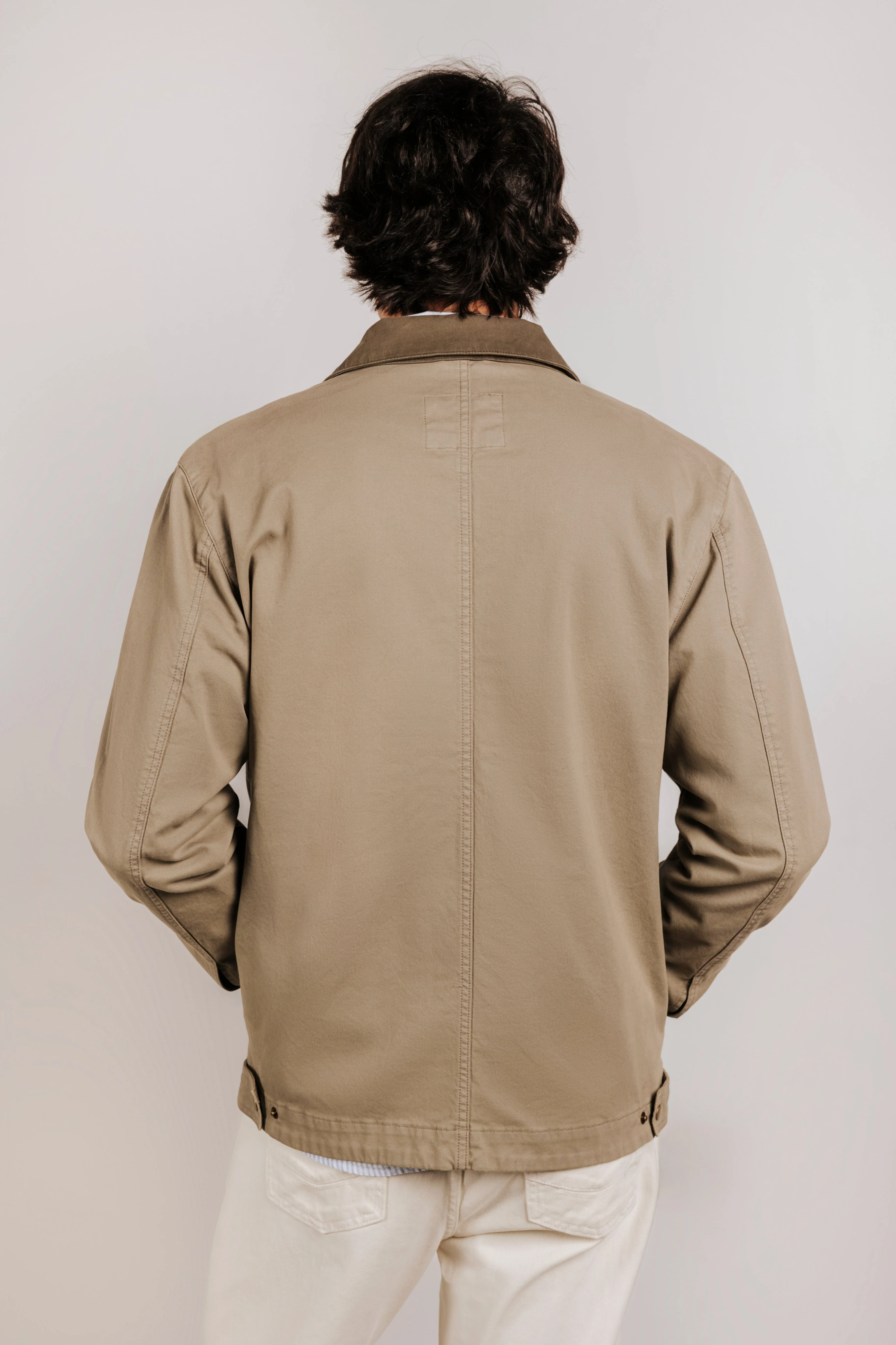 Cazadora worker - Image 7