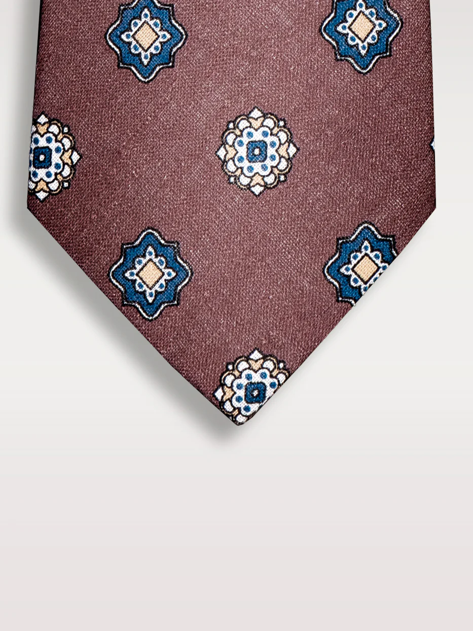 Corbata 100% lino medallones - Image 3