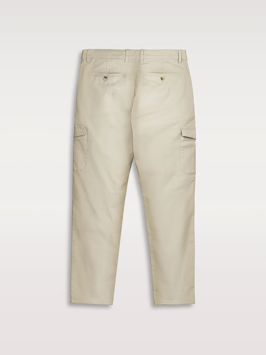 Pantalón chino cargo - Image 8