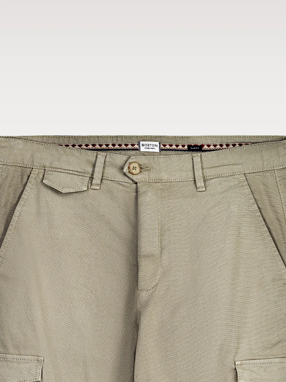 Pantalón chino cargo - Image 8