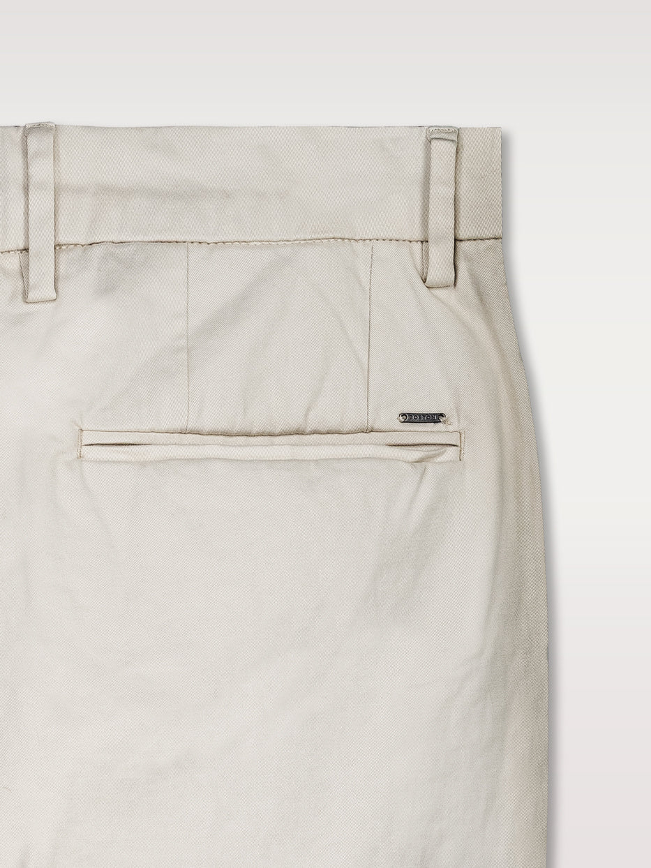 Pantalón chino slim fit esencial - Image 6