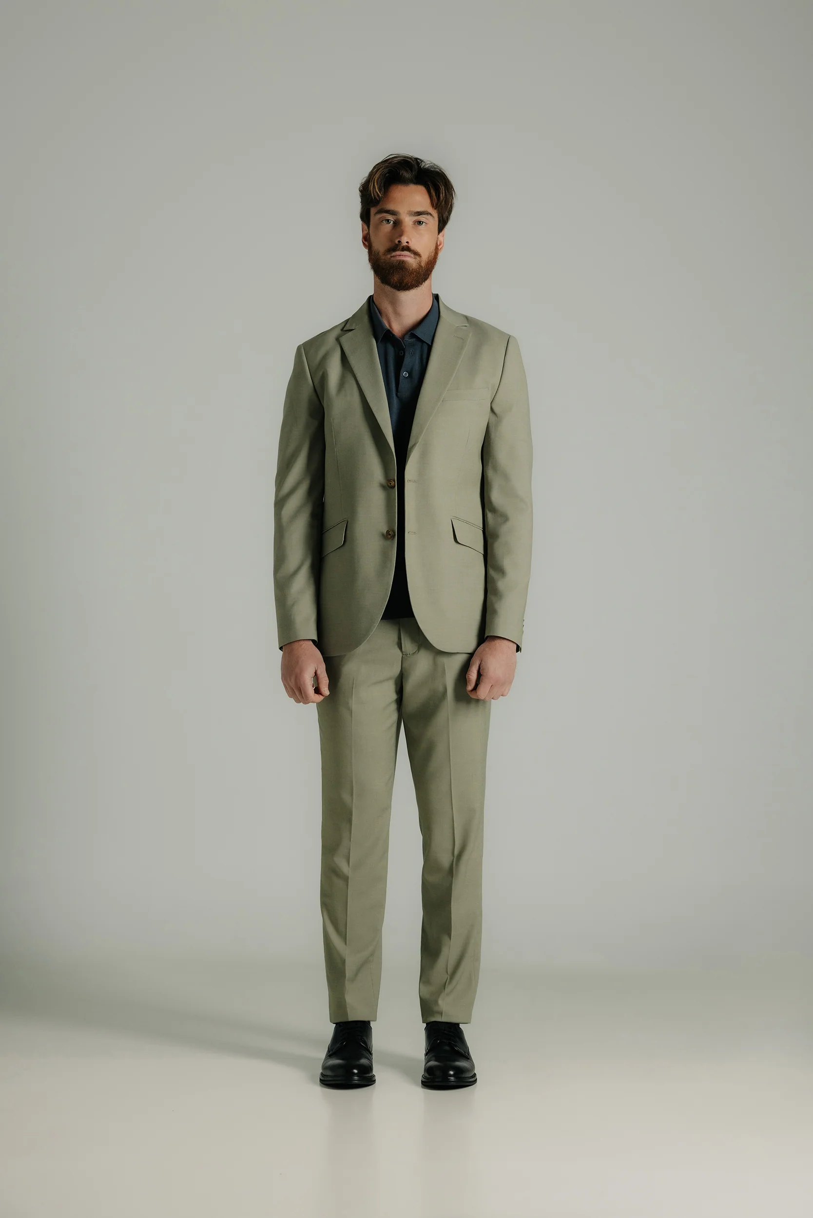 Pantalón de traje slim fit falso liso - Image 6