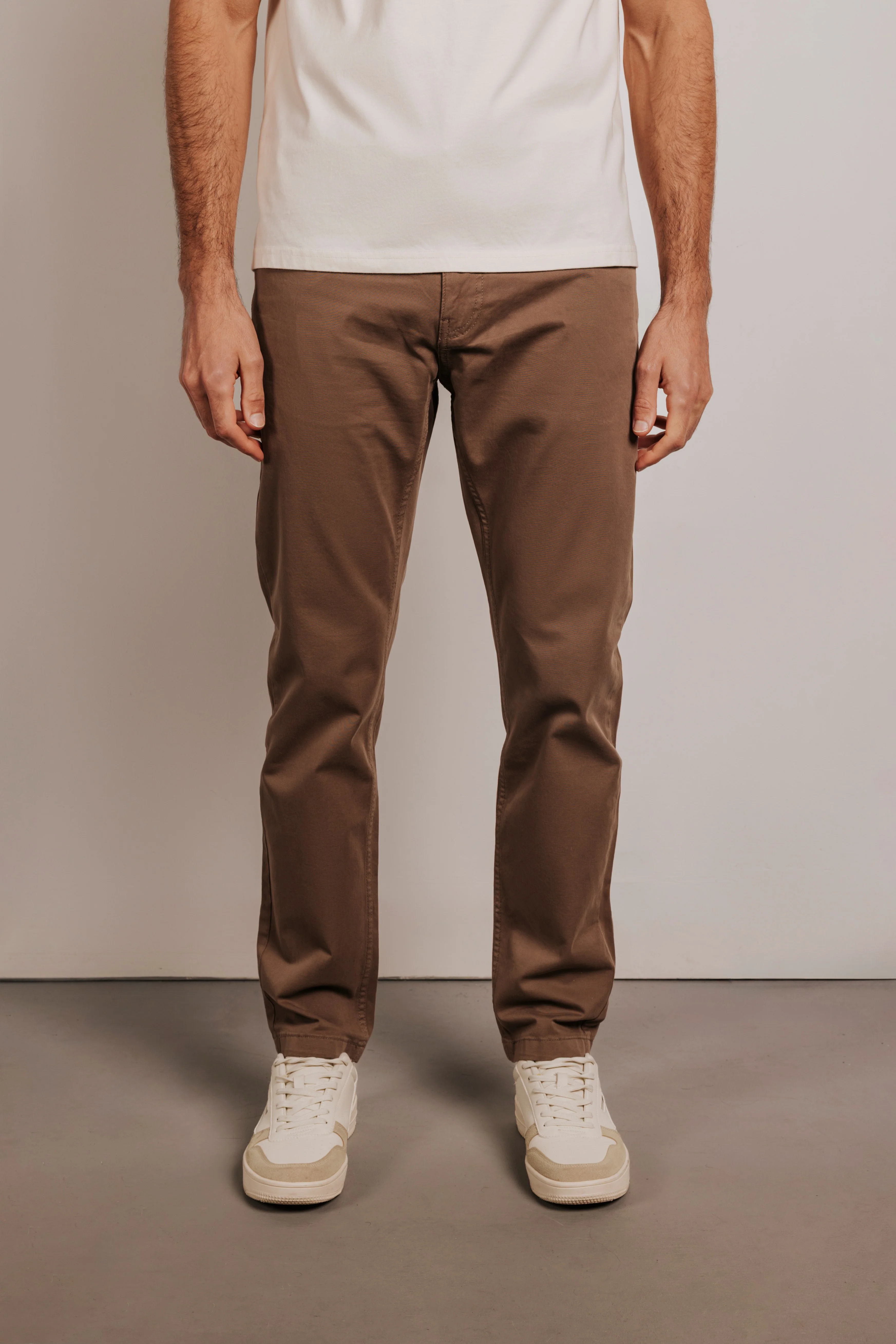 Pantalón slim fit sarga 5b - Image 4