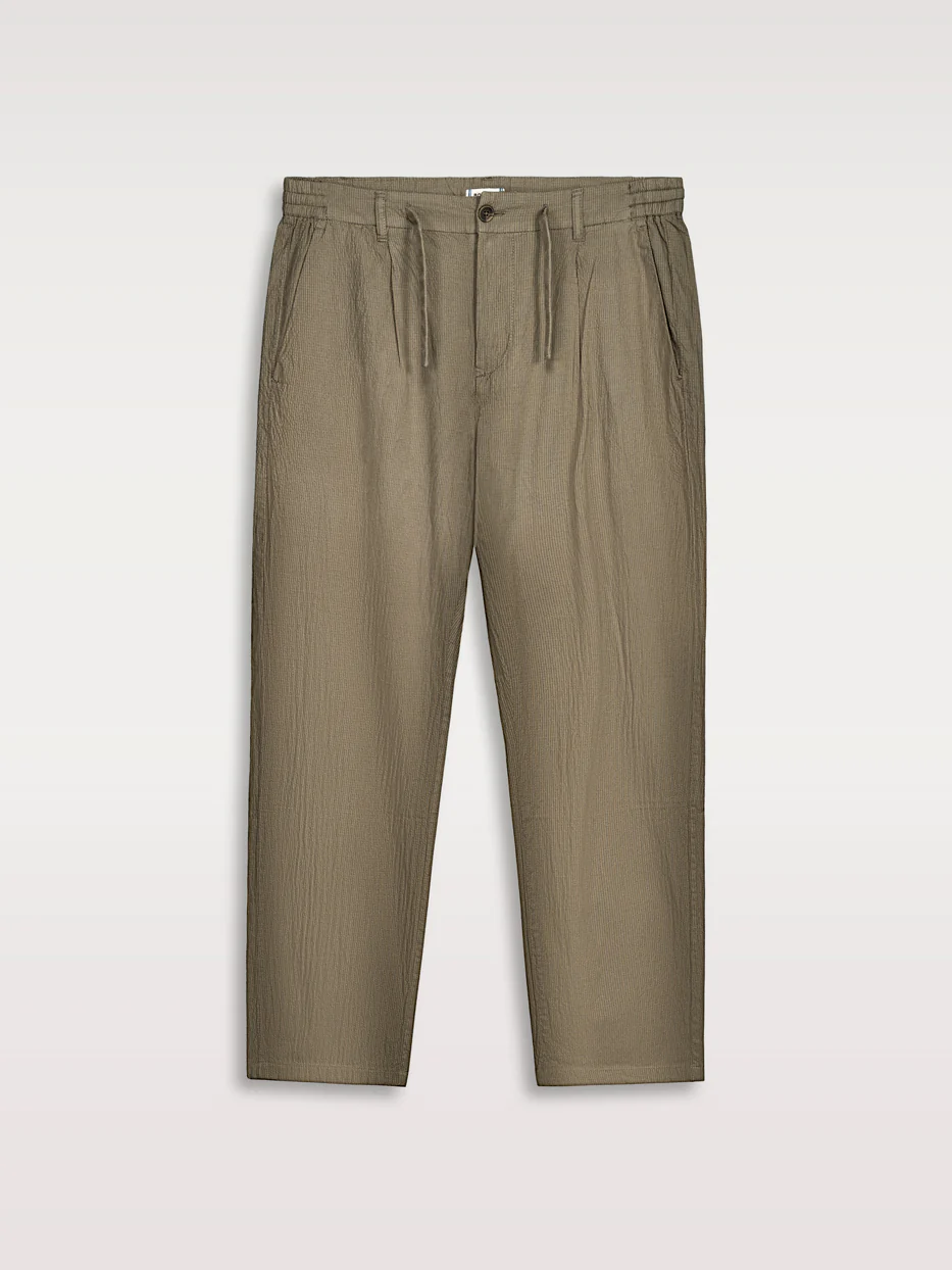 Pantalón relaxed seersucker