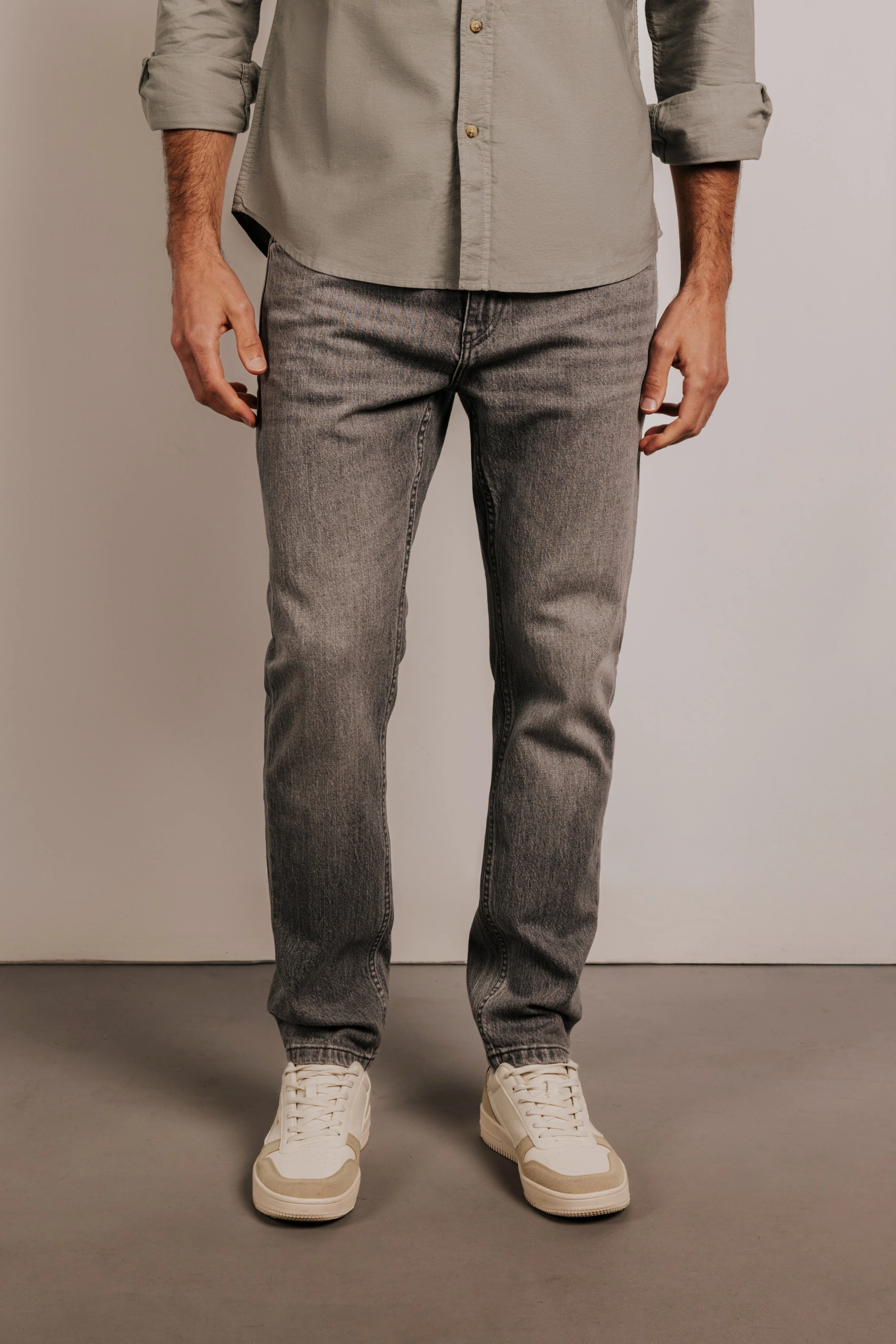 Pantalón tejano slim fit - Image 3