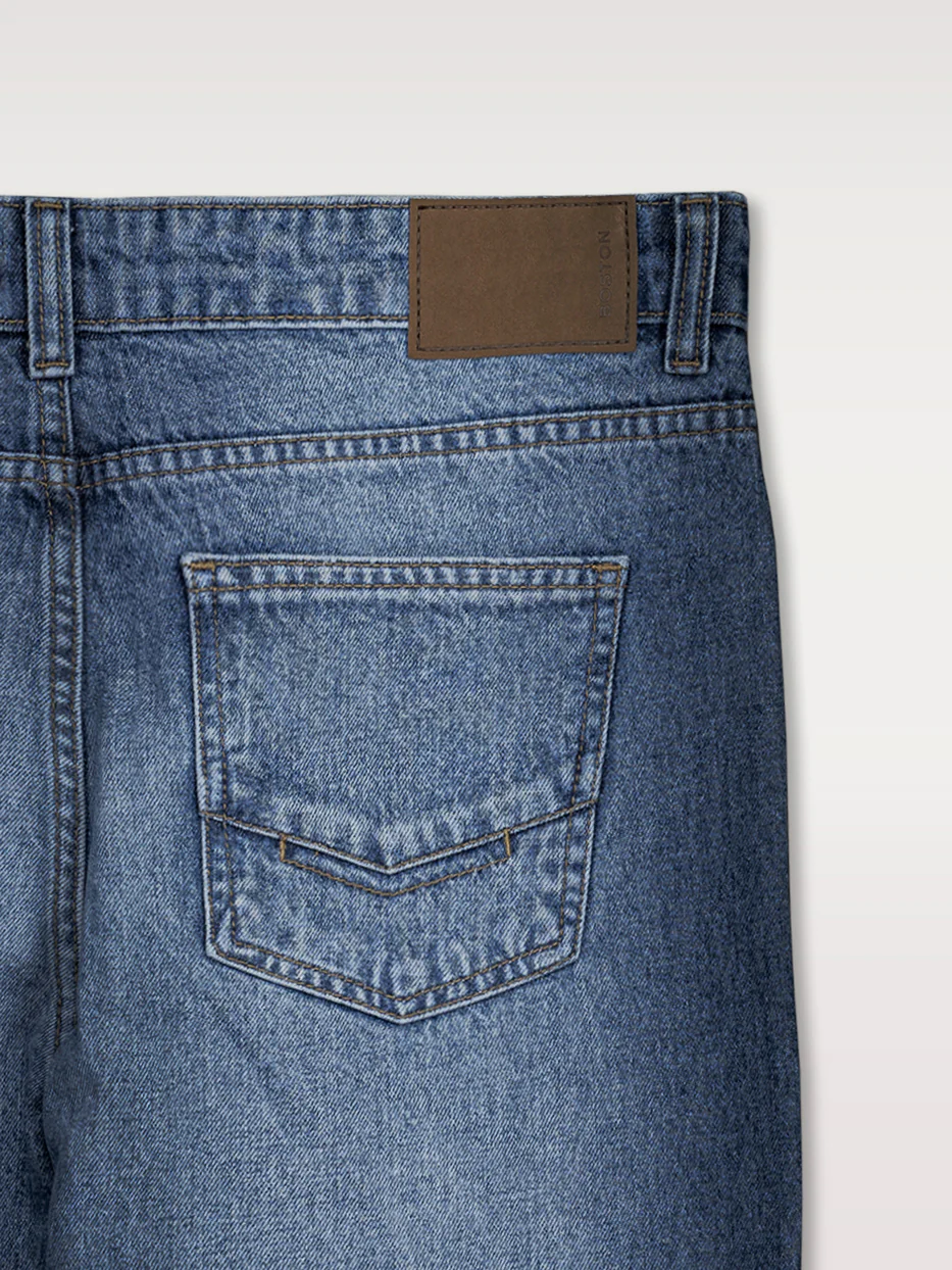 Pantalón tejano tapered - Image 7