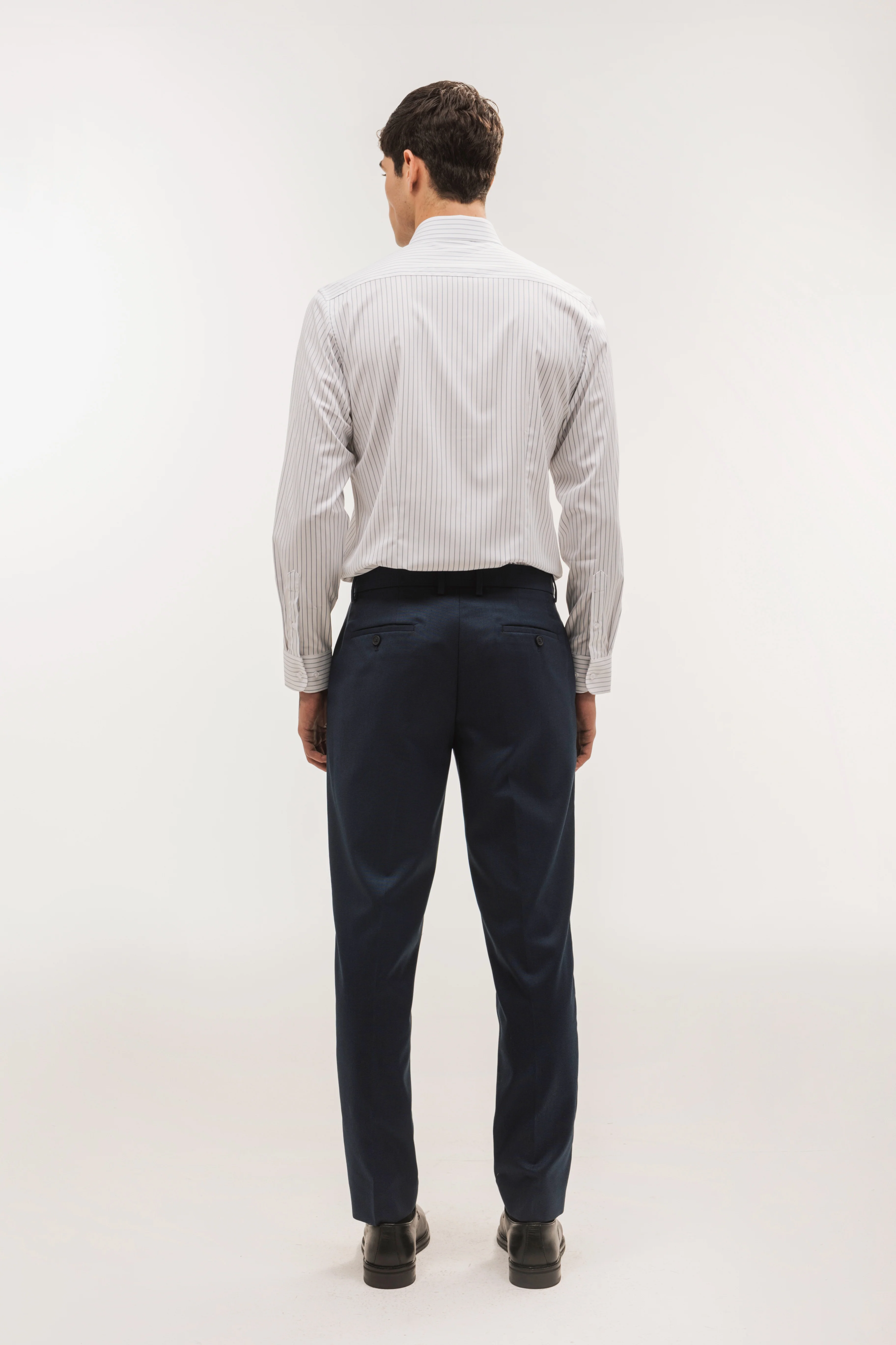 Pantalón traje slim fit falso liso - Image 4