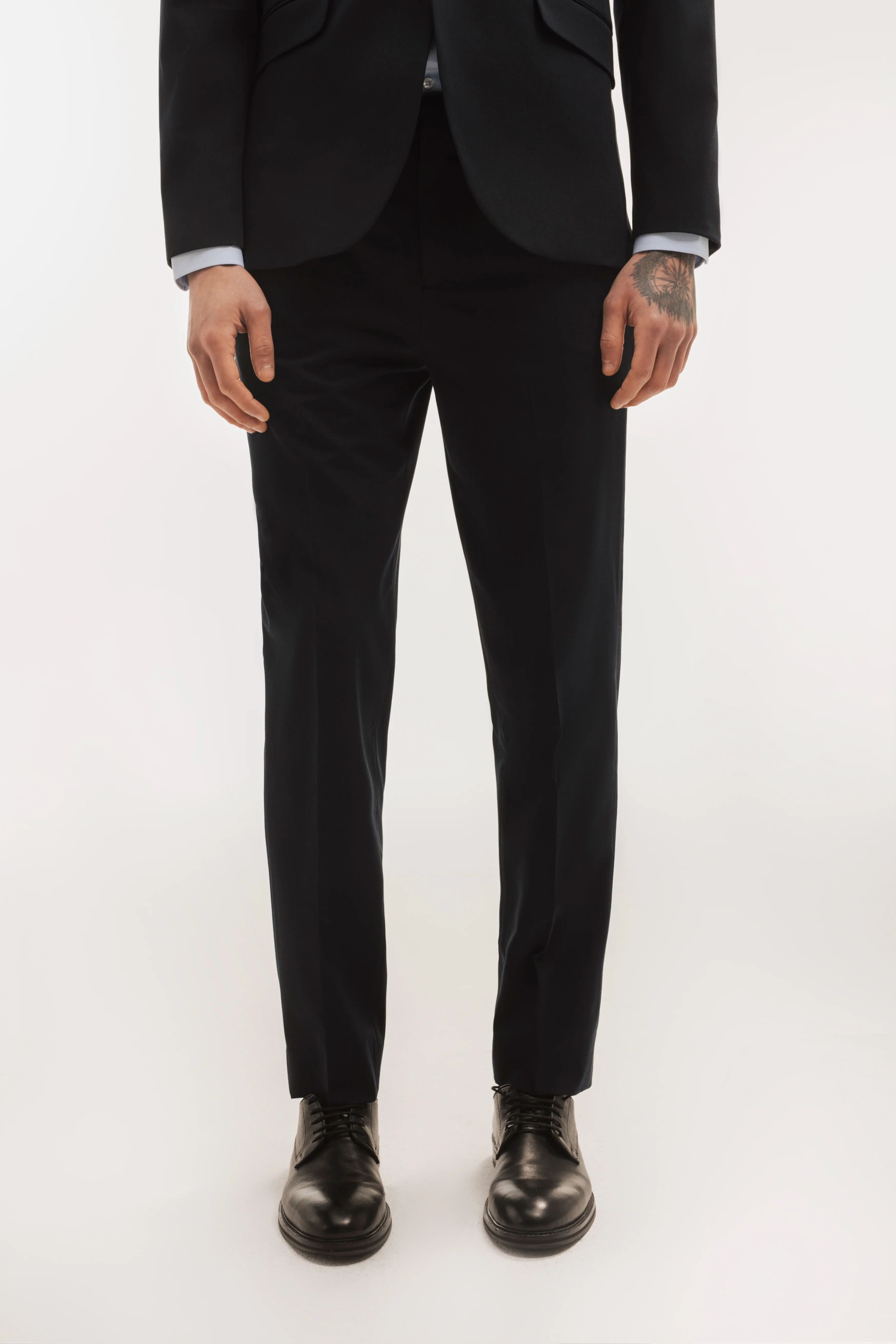 Pantalón traje slim fit liso - Image 4