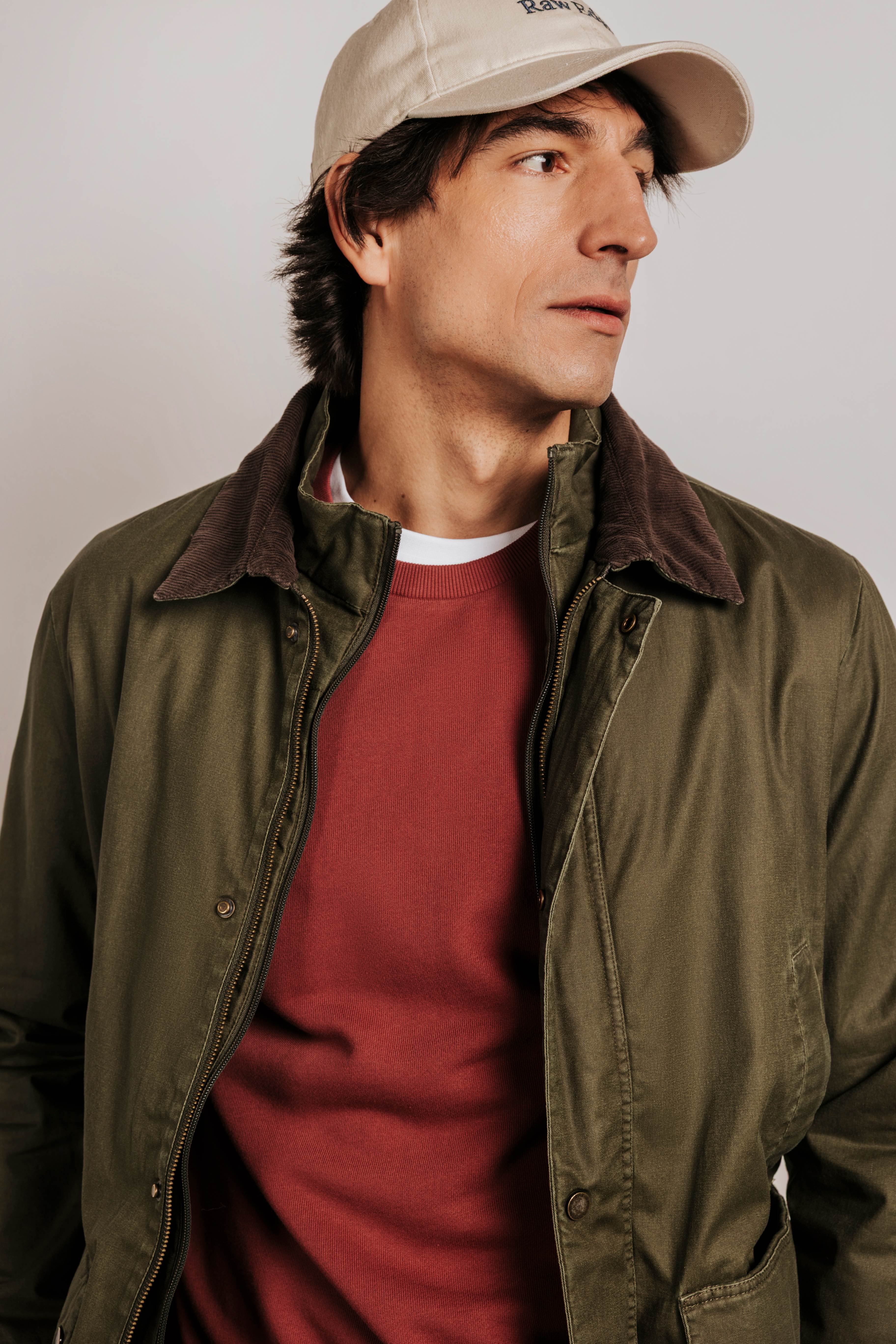 Sudadera confort bordado - Image 6