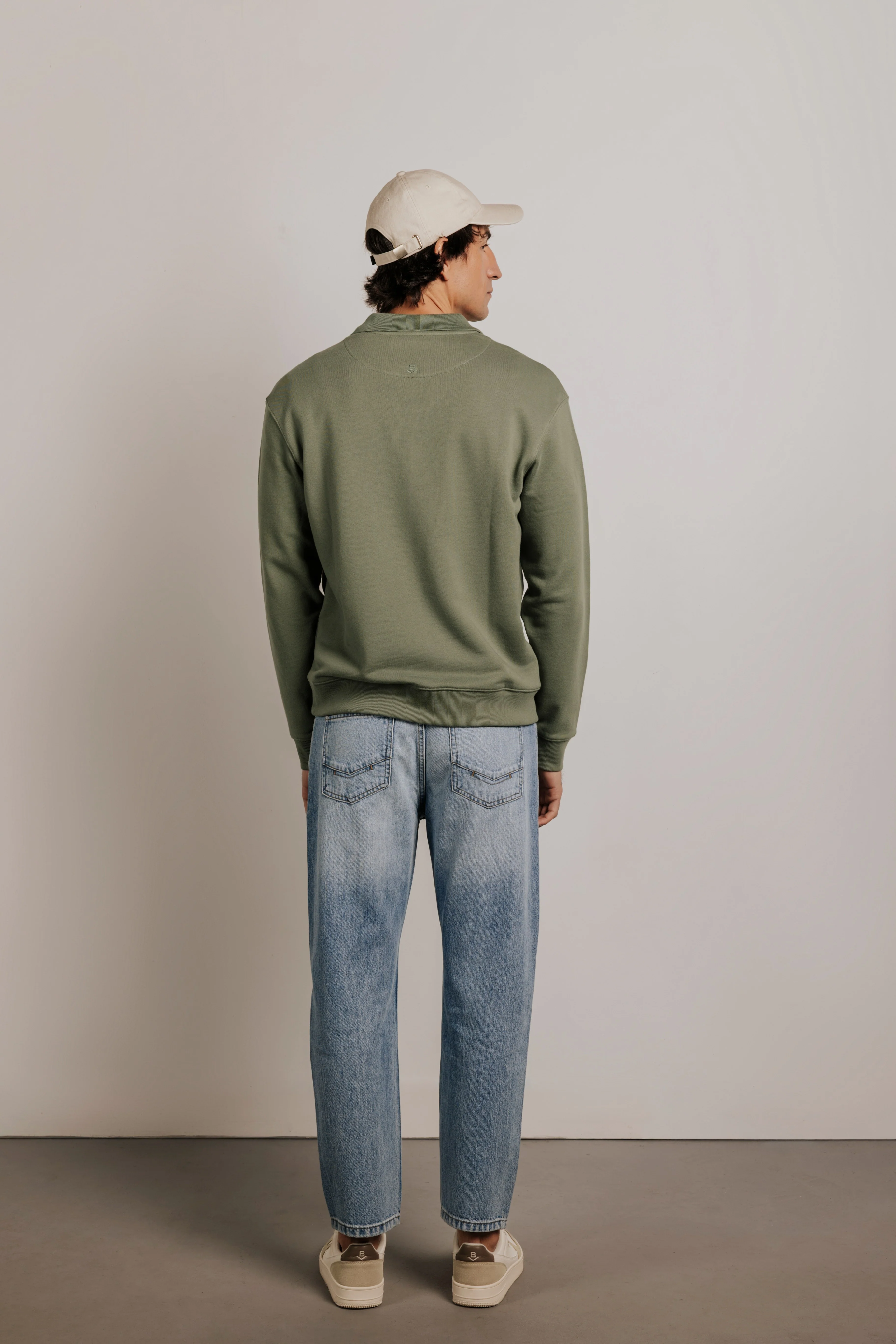Sudadera regular fit cuello polo - Image 5