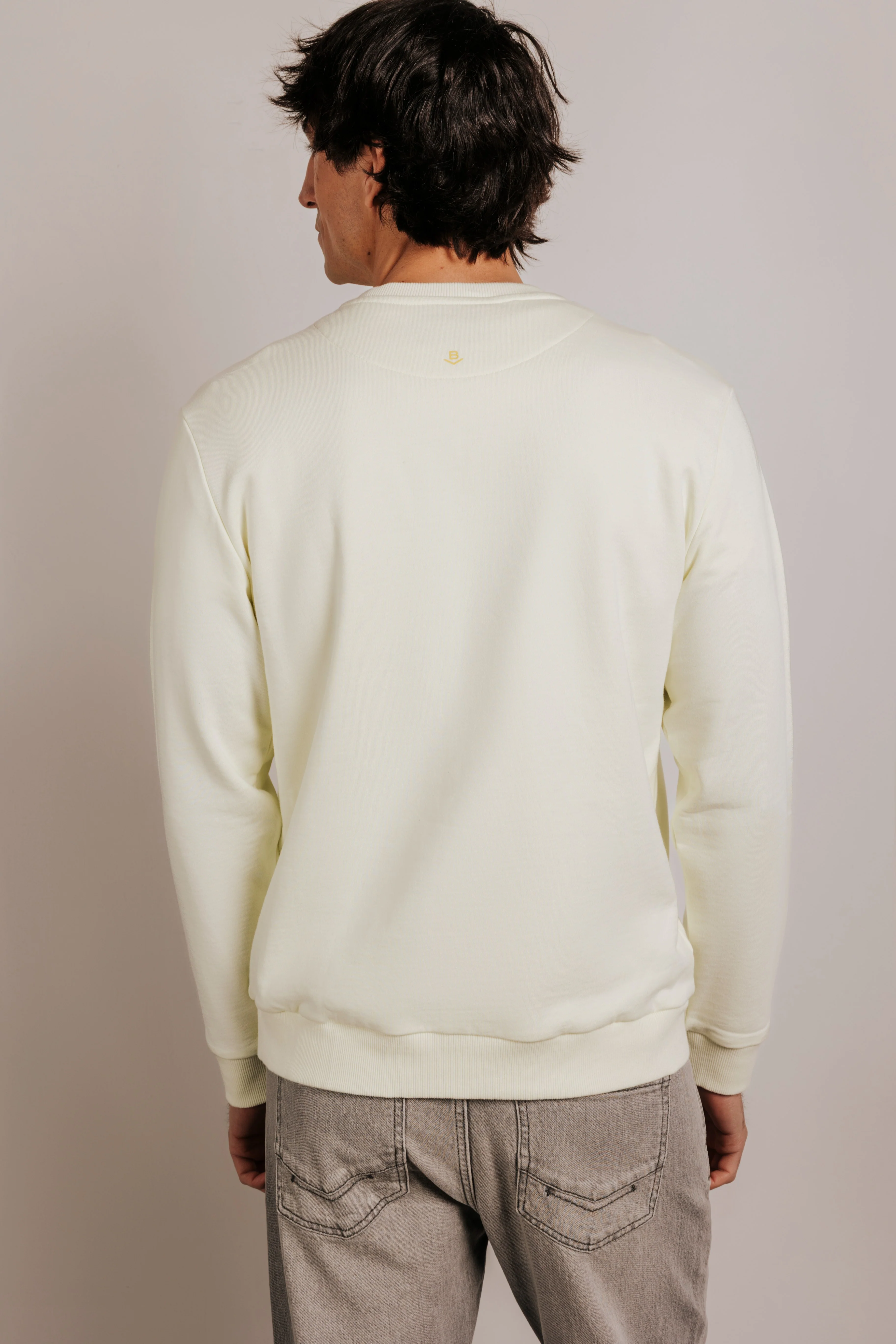 Sudadera confort etiqueta - Image 8