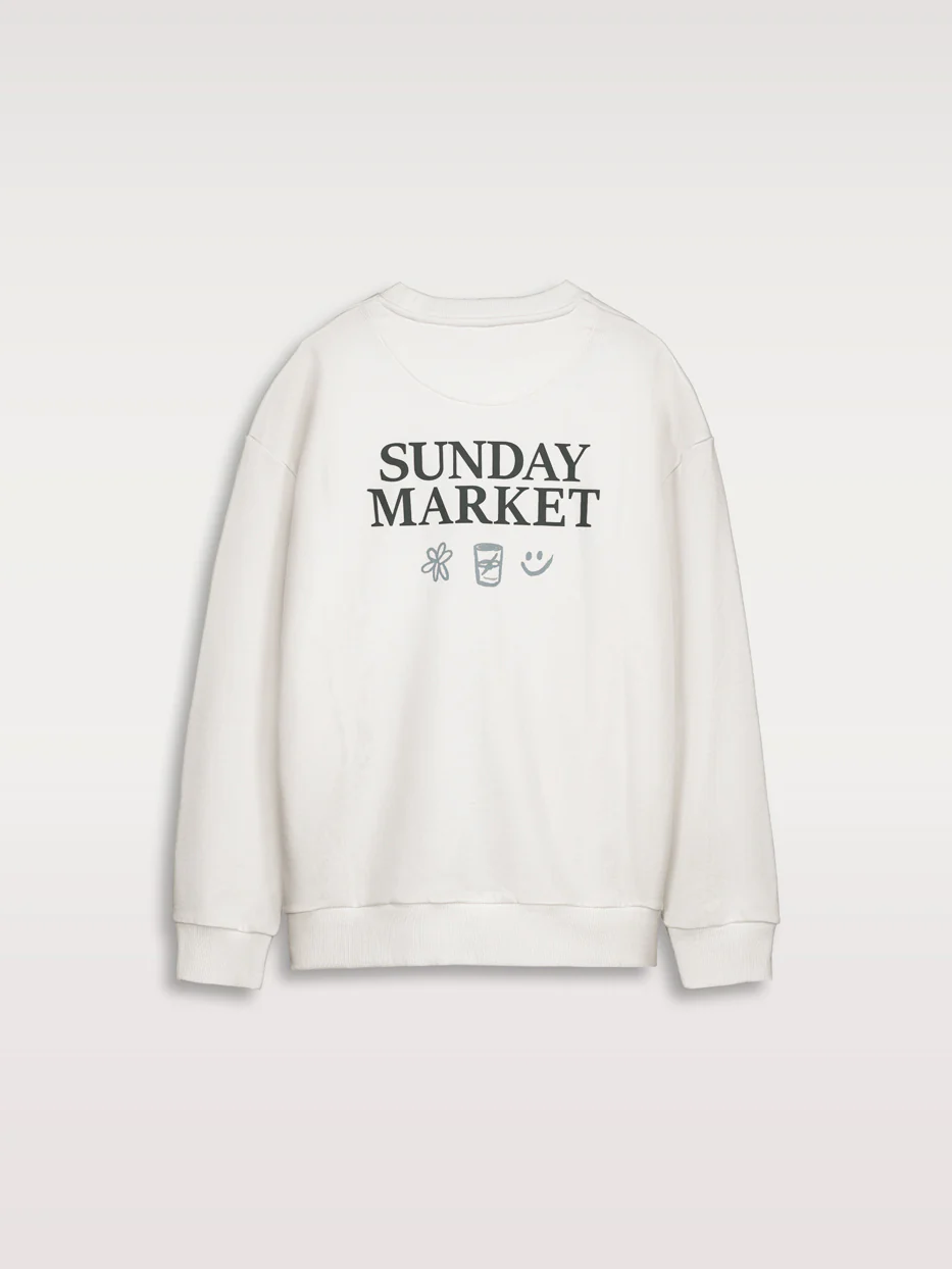 Sudadera oversize gráfica "Sunday market" - Image 4